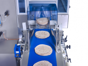 SleeWrapper Inverted flow wrapping tortillas