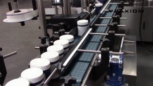 Conveyor filling jars